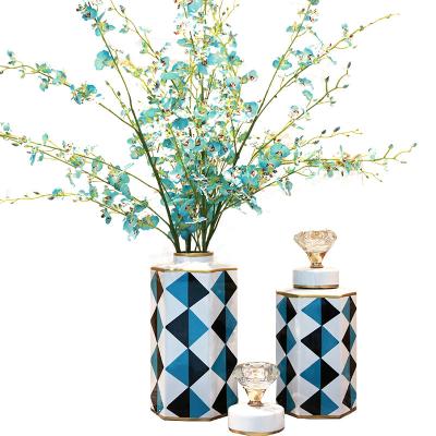 China Wholesale Custom European Food Blue And White Ceramic Jar Storage Jars With Lid Decor For Home for sale