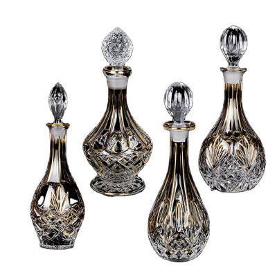 China Wholesale Luxury Crystal Wine Storage Gift Gold Whiskey Decanter Glass Cabinet Discovery High End Furnishings for sale