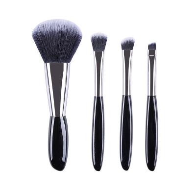 China Angular Blush 4pcs Mini Portable Makeup Brush Set Beauty Makeup Tool Kits for sale