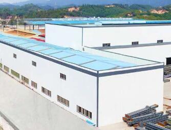 China Estructura de acero prefabricada Warehouse de la sección de H y taller en venta