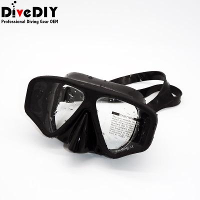 China Super High Quality Durable Diving Mask Definition Tempered Glass PC Frame With Silicone Gasket And Strap for sale