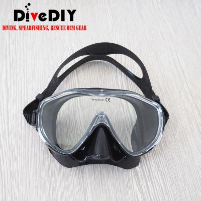 China Low Volume China CE Scuba Diving Mask With Silicone Skirt And Strap Tempered Glass for sale