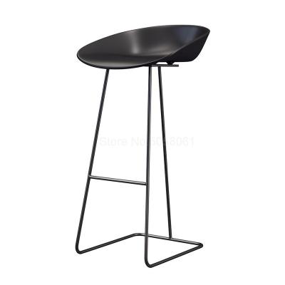 China Gold Nordic Modern Simple Creative Bar Stool Cafe Bar Chair Wrought Iron Bar Stool Front Stool High for sale