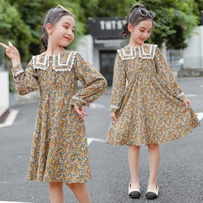 China Medium Children's Autumn 2021 Sweet Girls' Floral Dress New Fashionable Long Sleeve Children's Sailor Collar Skirt for sale