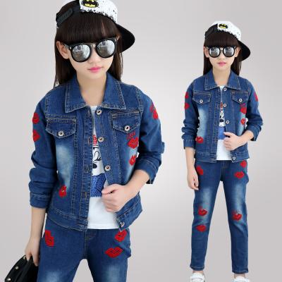 China 2021 Autumn new girls' denim set red lips embroidery casual spring and middle and big children's two-piece set for sale