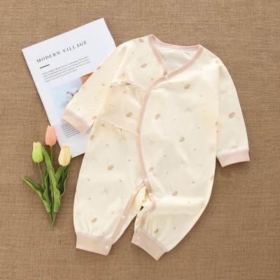 China New 100% cotton baby spring and autumn clothes cotton baby side-breasted romper pajamas for sale