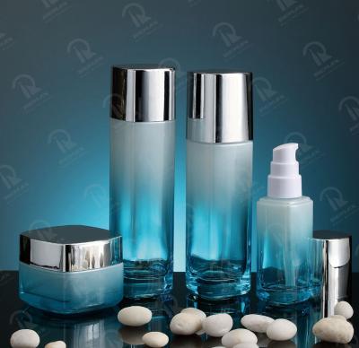 China Refillable Refillable Glass Bottle 55g 40ml 100ml 120ml 150ml Cosmetic Set Lotion Glass Bottle With Pump for sale