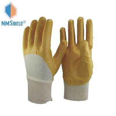 China NMSHIELD Anti-Slip Interlock With Nitrile Half Coated Gloves For Work Safety With Oil for sale