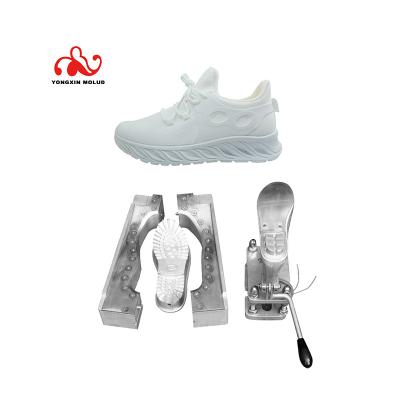 China Sports Shoes Promotional Product Customized Practical Dip Model PVC Tpr Non-Slip Wild Texture Unique Mold for sale