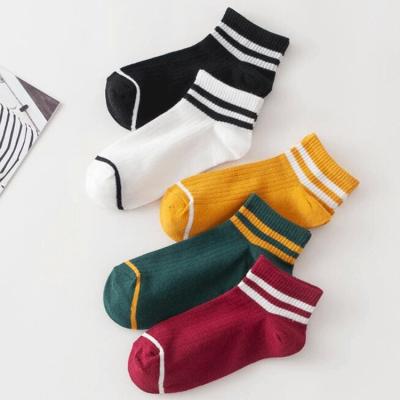 China 2019 Sweat-absorbent new design striped girls thongs summer breathable short athletic socks for sale