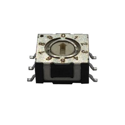 China IP67 4 Position SMD Code Vertical Rotary Switch R7610V1M-000R-R for sale