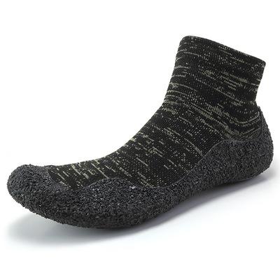 China Luxury Fitness Shoes High Top Sock Shoes Men And Women Sports Shoes for sale