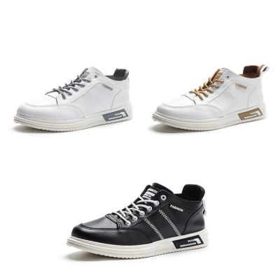 China 2022 Luxury Men's Board Shoes Student Sneakers White Leather Lightweight Men's Leather Casual Shoes for sale