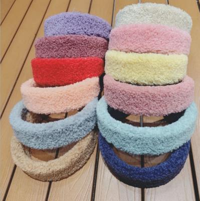 China 2019 Autumn And Winter European Fur Lamb Fur Headband Plush Wholesale Plush Wide Side Headbands Hair Accessories for sale