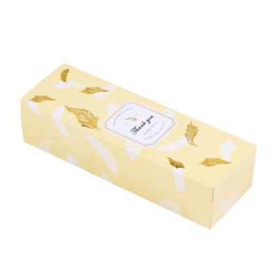 China Recycled materials color long pastry packaging box biscuit pineapple cupcake tan baking paper box for sale