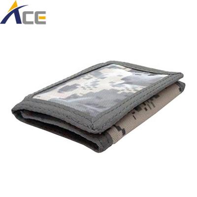 China Vintage Waterproof Custom Trifold Military Camouflage Fashion Men Waterproof Wallet for sale