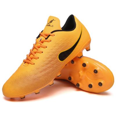 China Wholesale EVA New Pattern Latest Design Football Soccer Shoes for sale