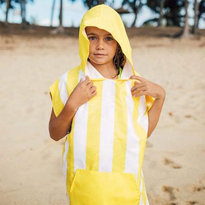 China Poncho Towel Child Surf Beach Print Child Safe Hooded Poncho Towels For Kids for sale