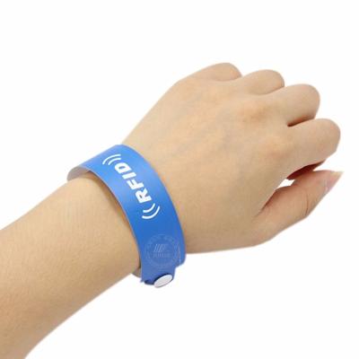 China Waterproof/waterproof water proof paper disposable rfid printable wristbands for events for sale