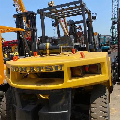 China Building\agriculture cheap used forklift KOMATSU FD100-7\construction 10 ton Japan original forklift for warehouse 10ton 15ton 20ton for sale