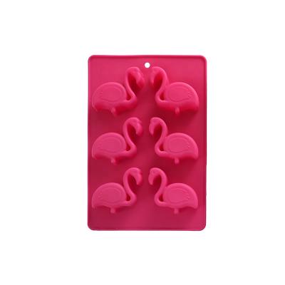 China 2021 Viable Food Grades In Silicone Running Flamingo Mold Summer Silicone Mold Silicone Pudding Baking Tools for sale