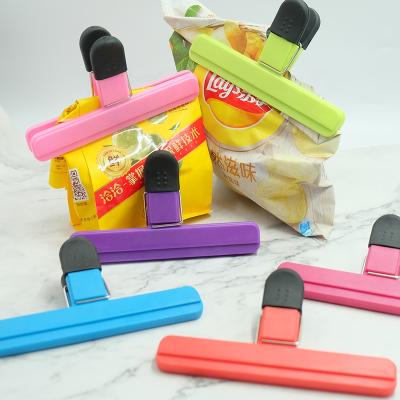 China Sustainable Promotional Airtight Food Muffin Coffee Use Plastic Bag Sealer Clip Seal And Spill Bag Clips for sale