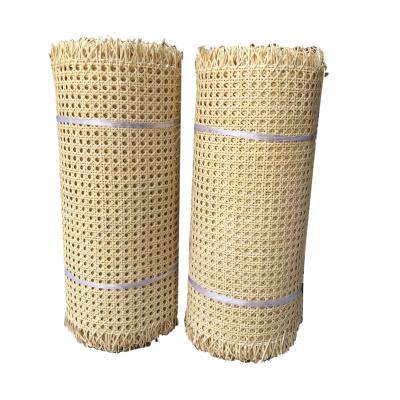 China Half Inch 1/2inch Open Indonesian Rattan Mesh Cane Webbing Roll 100% Furniture #701 Weaving, Natural Rattan Webbing Roll Te koop