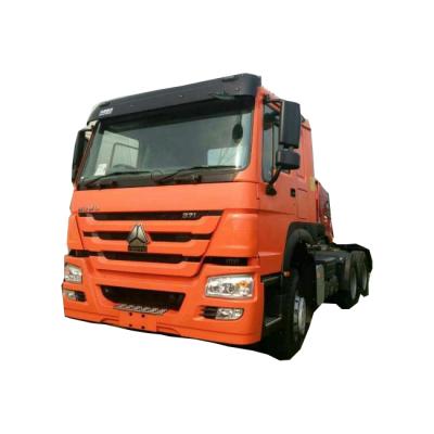 China Brand New HOWO 371HP Tractor EURO II Tractor Truck 6x4 50 Ton Tractor 6870X2550X3250 for sale