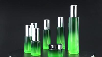 China forma redonda verde reutilizable de empaquetado cosmética del sistema de 30ml 60ml 120ml en venta