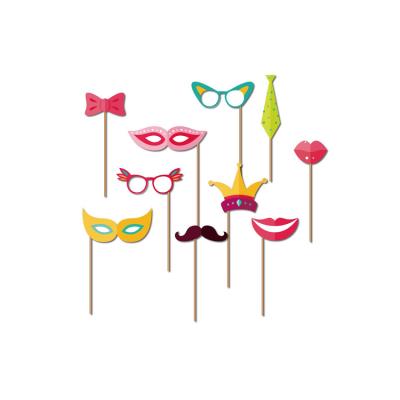 China Eco-Friendly Photo Booth Props Party 2023 Decorations Set Makeup Party Theme Selfie Paper Photo Booth Props With Stick for sale