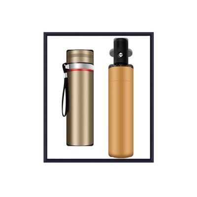 China Deboss Business Gift Set Sling Vacuum Cup Open And Umbrella Auto Close Gift For Wedding Anniversary Couples for sale