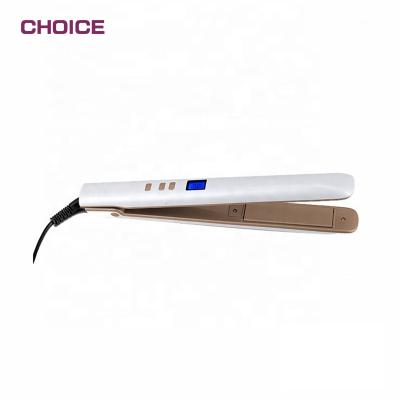 China Outdoor Wholesale Private Label Titanium Hair Straightener Mini Portable Travel Flat Iron for sale