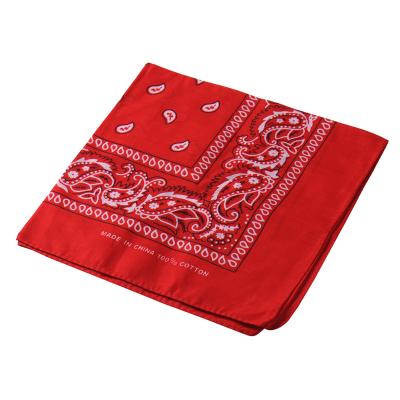 China Hip Hop Custom Design 22inch Solid Colors 100% Cotton Square Shaped Bandana With Logo Print for sale