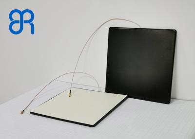 Cina Lettore di frequenza ultraelevata Rfid della lunga autonomia di posizione, vicino all'antenna 860MHz~960MHz del campo senza la zona cieca in vendita