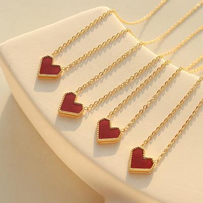 China 2022 Retro Vintage INS Newest Necklace Luxury Acrylic Titanium Steel Heart 18K Gold Retro Necklace For Women for sale