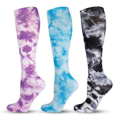 China New Trend QUICK DRY Unisex Tie Dye Knee High Hoops Thick Cotton Terry Cushion Compression Sports Socks for sale