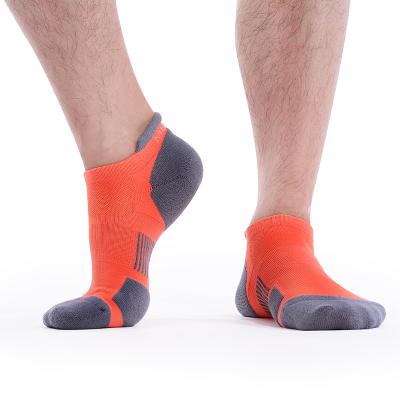 China OEM Breathable Men Shape Tab Cushion Sports Socks Seamless Socks Low Cut Cotton Ankle Shorts Summer Shorts for sale