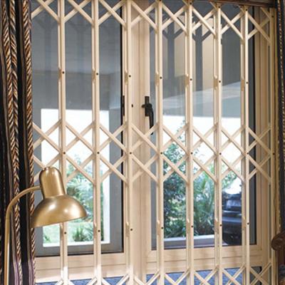 China Aluminum Artifical Willow Trelli Flower Trelli Folding Trelli Screen Folding Trellidoors Trellis for sale