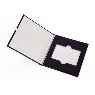 China Handmade Rigid Box With Magnetic Closure VIP Card Credit Card Packing Gift Box for sale