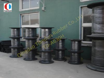 China 630H Cell Rubber Fender for sale