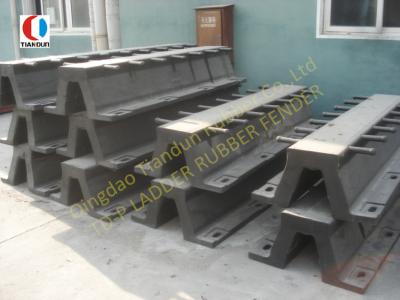 China High Performance Rubber Dock Fender With High Strength , Arch Type for sale