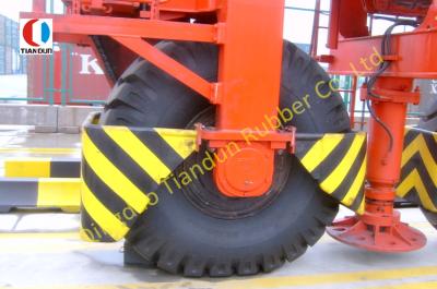 China Harbor Reach Stacker Tyres for sale