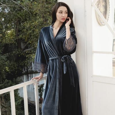 China QUICK DRY Velvet Fabric Long Robes Sleepwear Robe For Women Length 153cm Lace Up Long Robe for sale