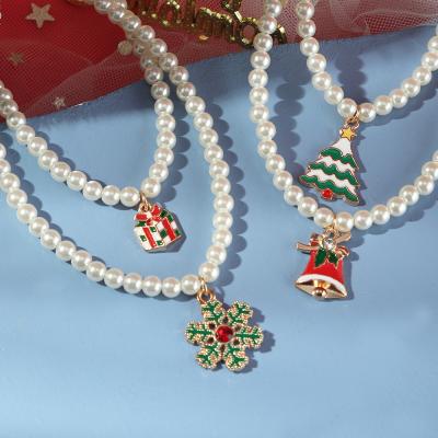 China Factory Wholesale Christmas Snow Bell Christmas Tree New Year Gift Christmas Bead Pendant Necklace FASHIONABLE for sale