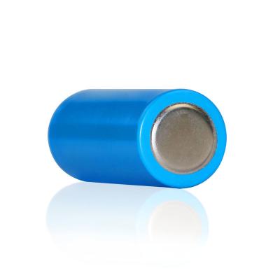 Chine Cellules de batterie 3.7V 6000mAh 1C de Li-ion de la puissance ultra élevée ICR26650 pour la batterie d'accumulateurs solaire à vendre