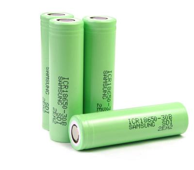 China Ultra células de bateria 3.6V 3000mAh do Li-íon do tipo ICR18650-30B do poder superior para o carro eletrônico do equilíbrio do、 dos E-cigarros do、 dos brinquedos à venda