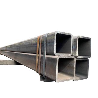 Cina Spray painted high quality alloy SA209 213 JIS G3462 seamless square rectangular pipe for building construction tube in vendita