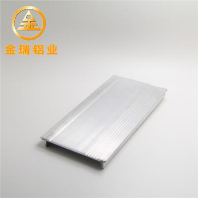 China Profundamente proceso de perfiles de aluminio sacados, protuberancia de aluminio rectangular en venta