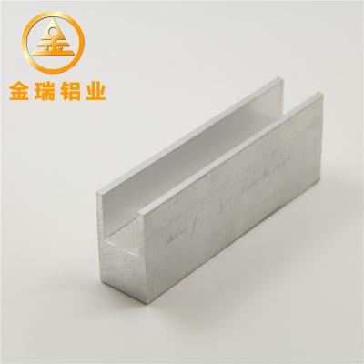 China 6063 recintos de aluminio del perfil T5, operación fácil sacada de la sección de aluminio de U en venta