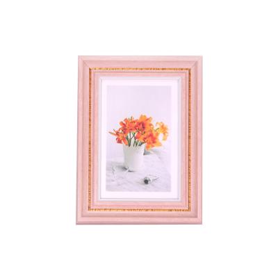 China Decoration Best Price Simple Elegant Plastic Vintage Wedding Photo Frame Small for sale